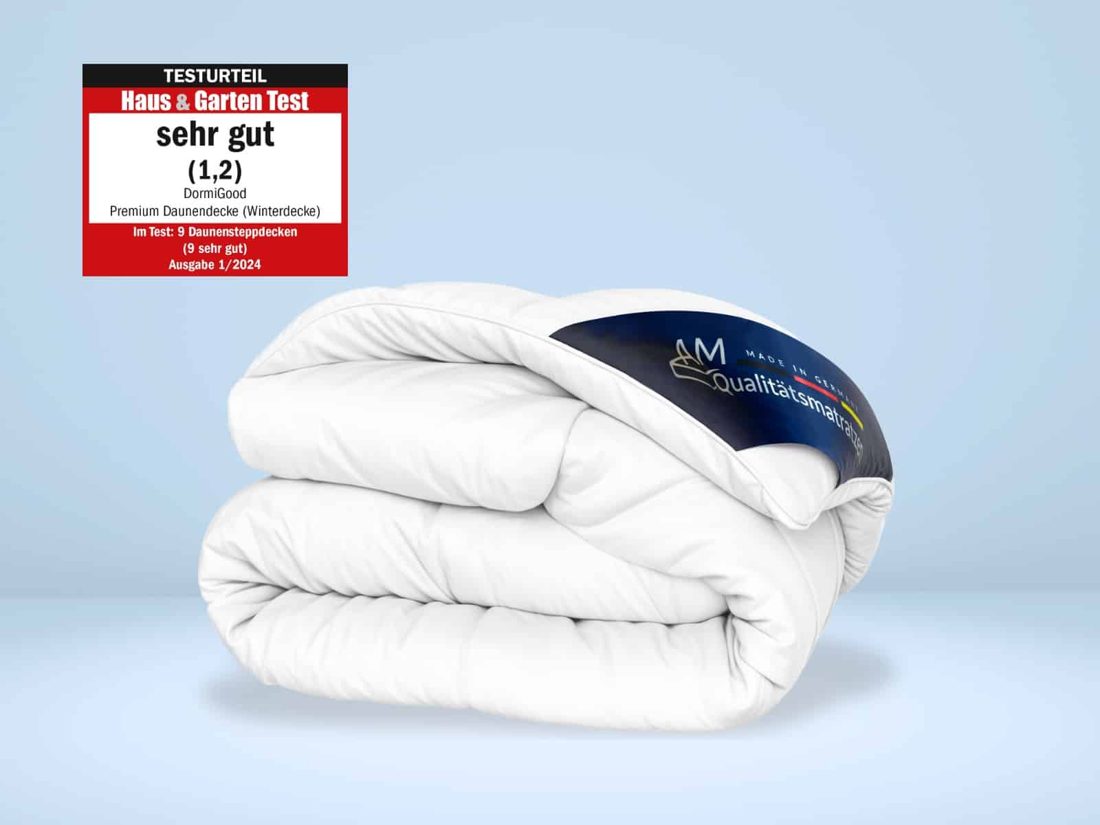 Weiße Winter-Daunendecke, gefaltet, Daunenfüllung, wärmeisolierend, Prüflabel "sehr gut"