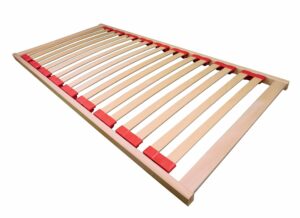 Lattenrost aus Holz mit roten Gummipuffern, geeignet für Kinderbetten, stabil und flexibel.