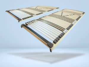 Lattenrost mit verstellbaren Leisten, Holzrahmen und beige Stoffbezug, Produktmodell ab 160.